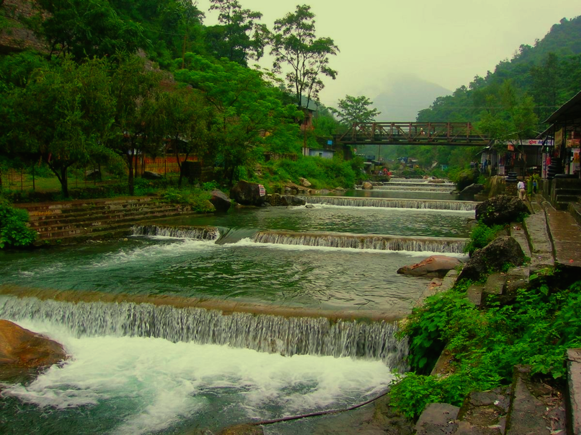 Dehradun sightseeing taxi – Robbers Cave, Tapkeshwar Mandir