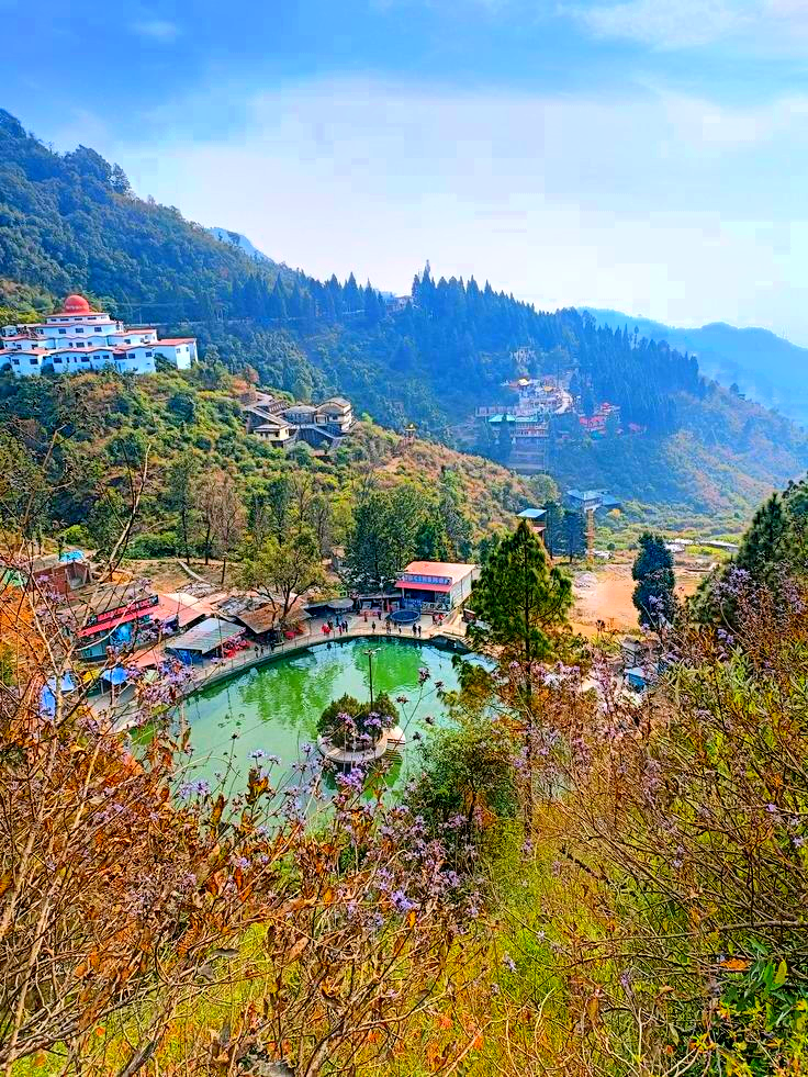 Mussoorie cab service – Kempty Falls and Mussoorie Lake sightseeing